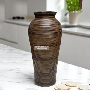 Lọ hoa gốm nâu mộc đùi dế